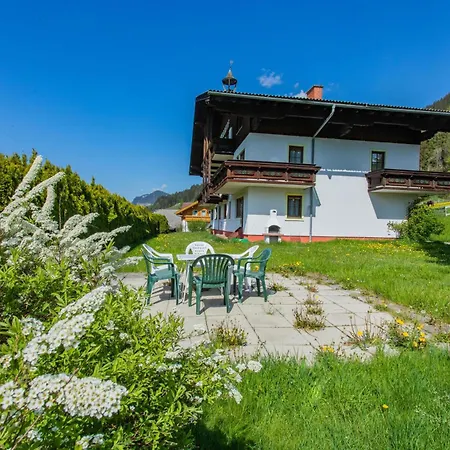 Huberhof 7 By Alpenidyll * Schladming
